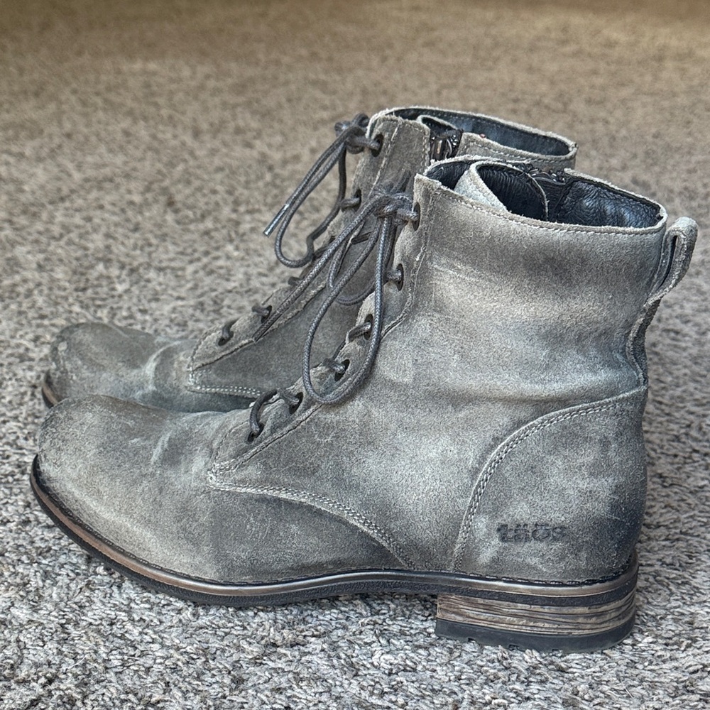 Taos distressed charcoal grey lace-up boots, women’s EU sz. 39/ US 8.5, perfect